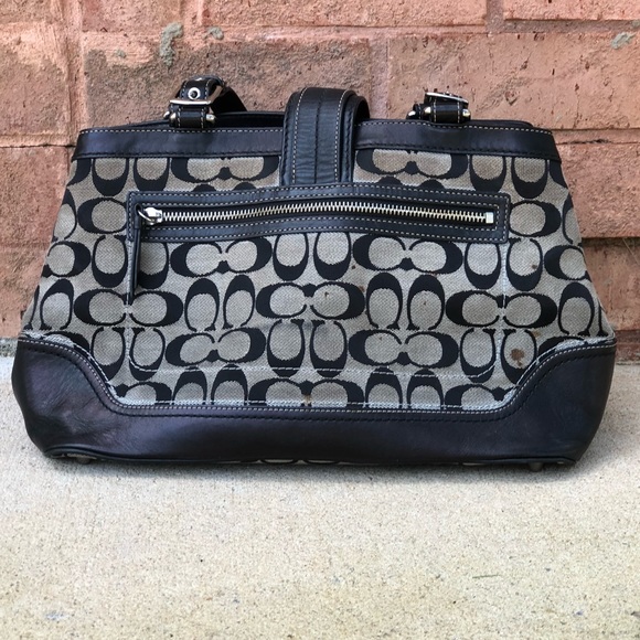 Lovely Coach black and Gray Tote Bag - Picture 2 of 8